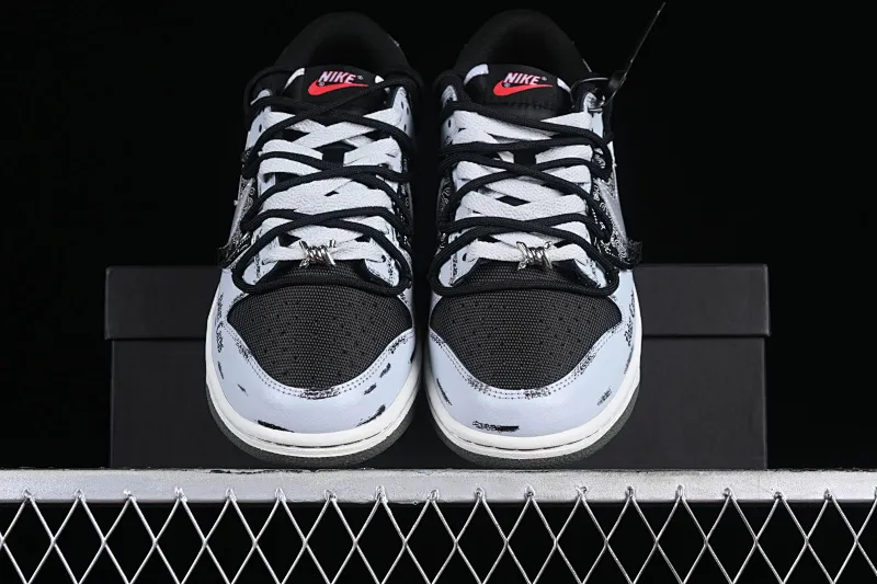 All Categories Nk SB Dunk Series Nk SB Dunk Low Low-top sneakers Nk Dunk Low Sanci Lab Dark Poker Old Dirty Shoes Premium Gray Cashew Pattern SB Strap Low-top Casual Shoes DM0108-001